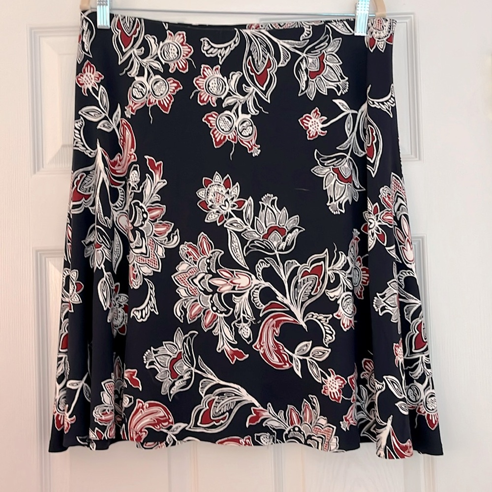 Ann Taylor A-Line Pull-on Skirt
